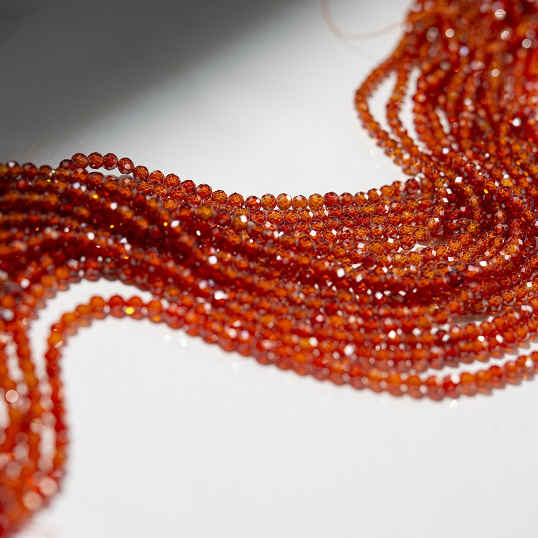 Фианиты, оттенок "Хурма", 4мм, шар, микроогранка