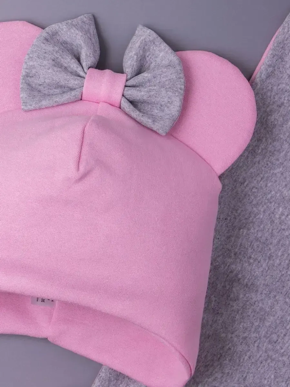 Шапка для девочек с ушками и снуд на осень