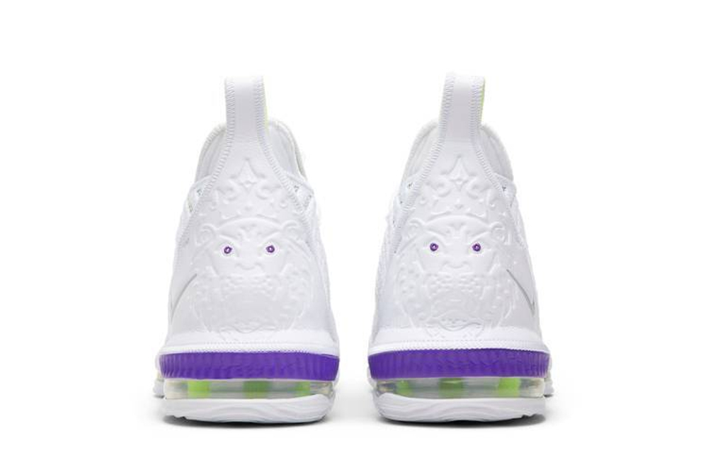 Кроссовки Nike Lebron 16 Buzz Lightyear 16