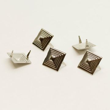 Клепка (24) 25 шт «Квадрат» 18 мм