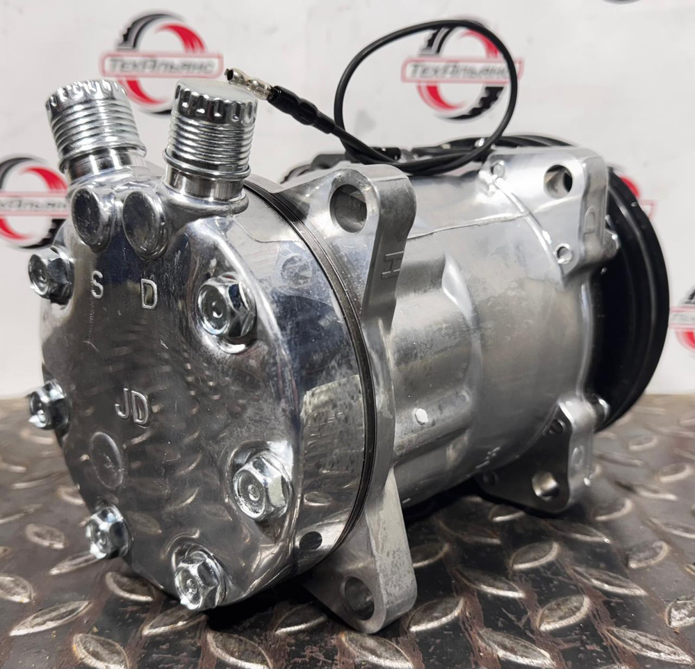 Компрессор кондиционера 11882069