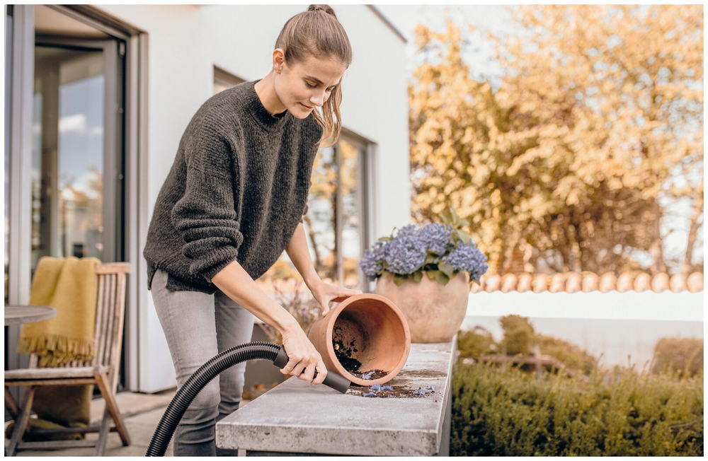 Хозяйственный пылесос KARCHER WD 2 Plus V-12/4/18 (1.628-000.0)