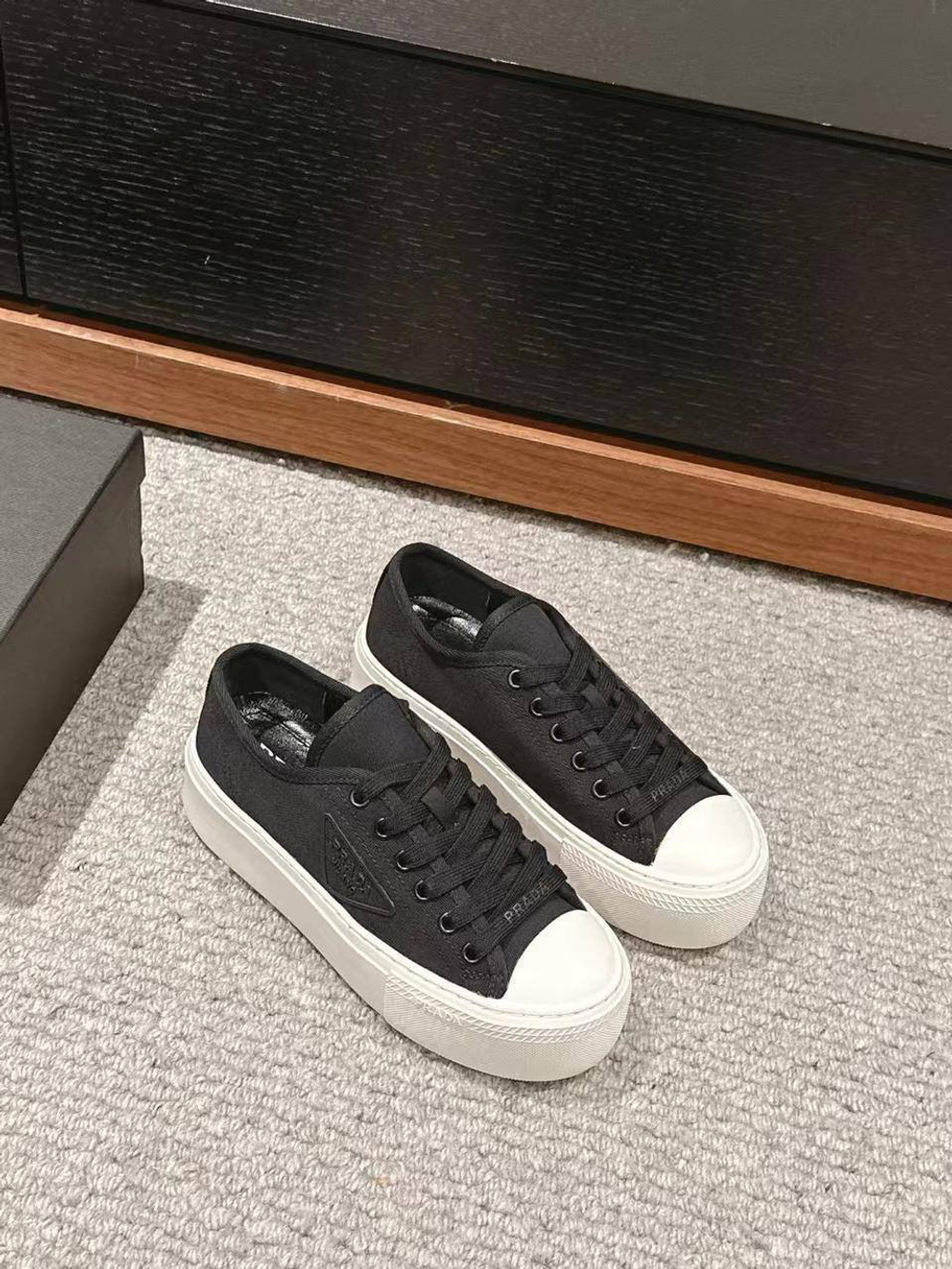 Кеды Prada