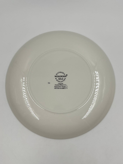 Тарелка Merry Christmas from Peter Rabbit Wedgwood 1988 год