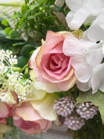 Цветочная композиция в багетной раме