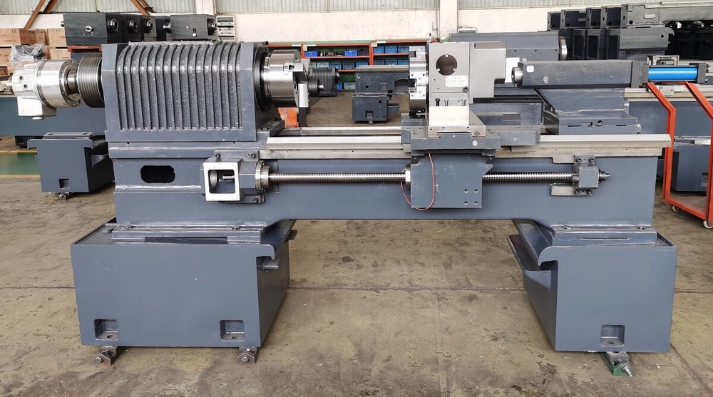 Токарный станок ЧПУ MetalTec NEXT 50x1000 с горизонтальной станиной