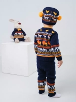 Костюм вязаный