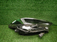 Битая Фара правая Subaru XV 2 GT (2017-2021) LED