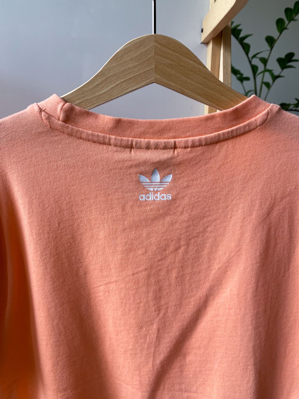 Хлопковая футболка Adidas, 146