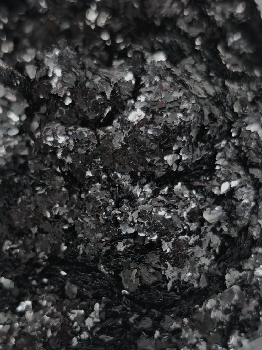 Хлопья - слюда 88302 Чёрный прозрачный глянец - для литья изделий и творчества