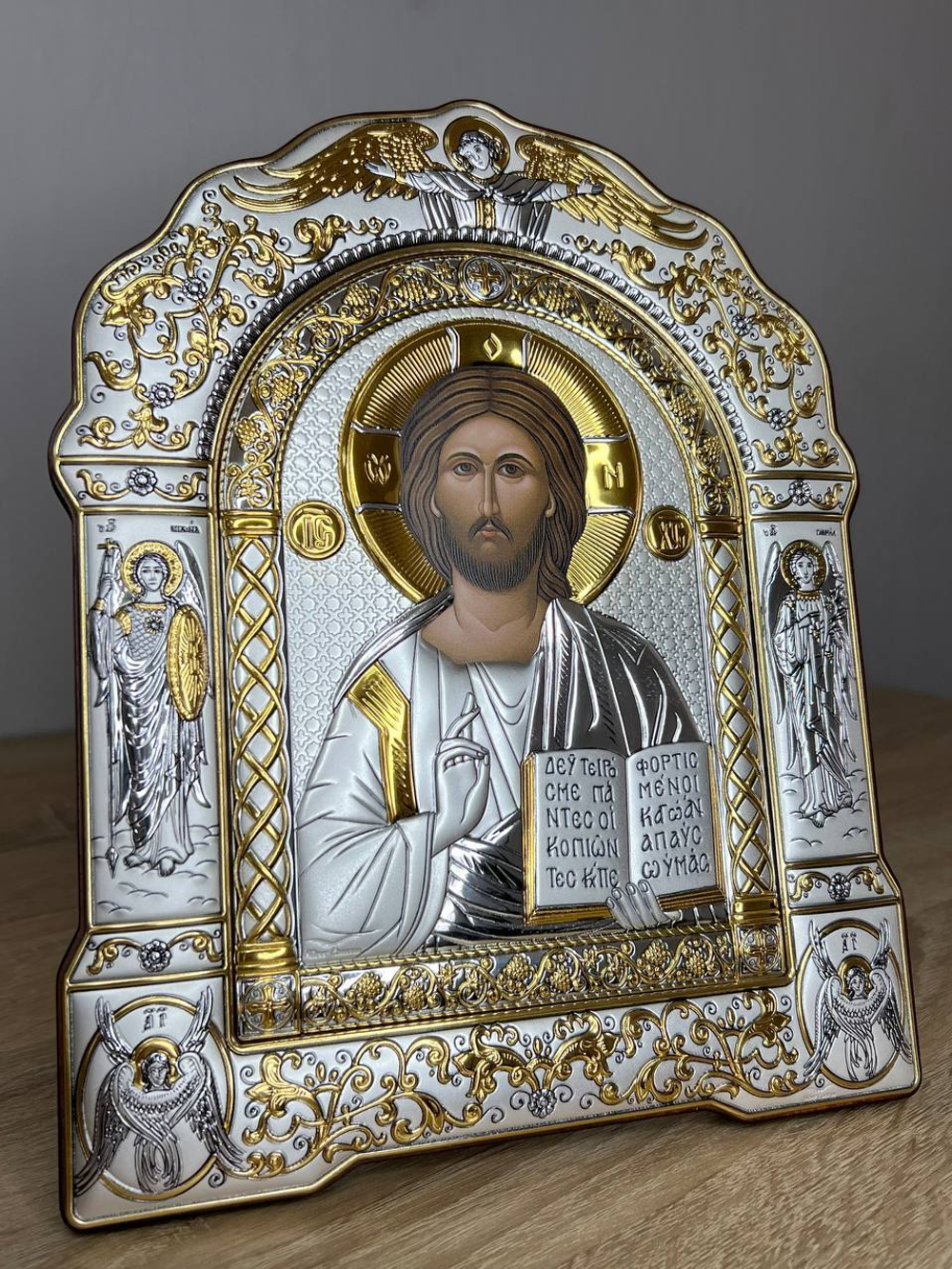 Спаситель, икона арочная с рамкой, красное дерево 206х270