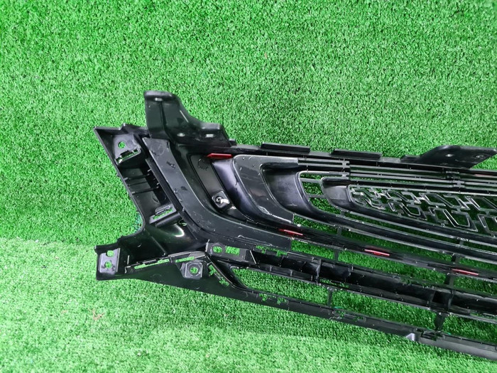 Решетка радиатора Geely Coolray (2019-2023)