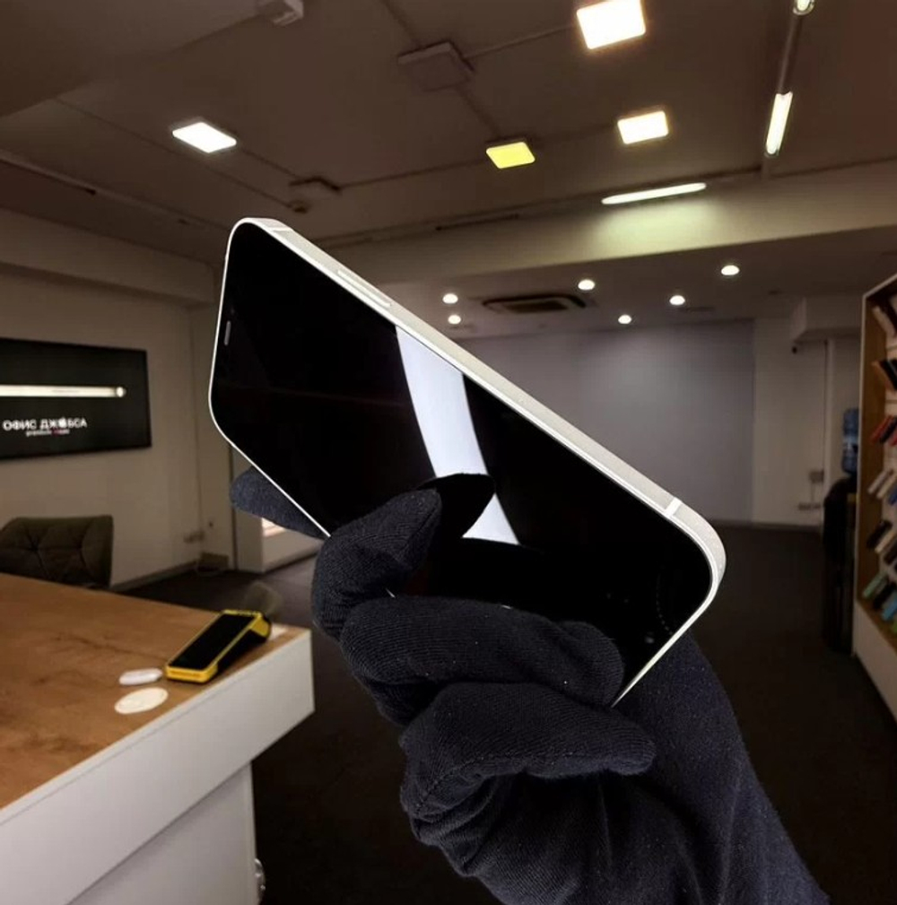 iPhone 12, 128 ГБ б/у