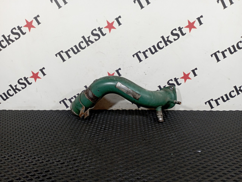 Патрубок системы охлаждения