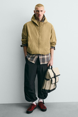 ZARA ПРОРЕЗИНЕННЫЙ РЮКЗАК С КЛАПАНОМ, КОСТЯНОЙ БЕЛЫЙ