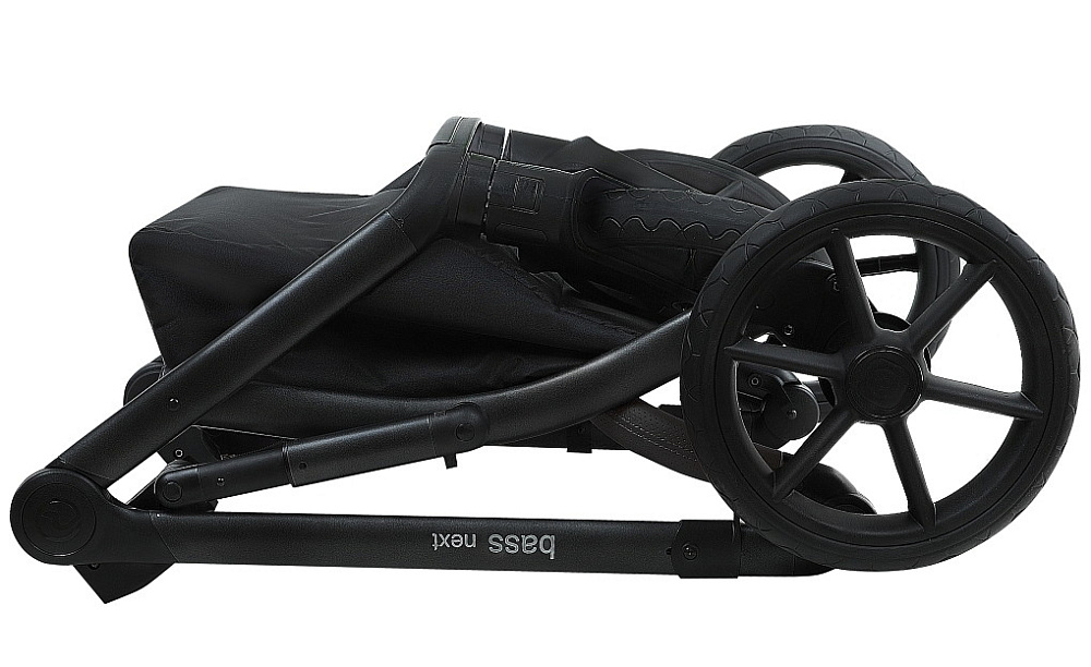 Детская коляска Roan Bass Next 2.0 3 в 1 с автокреслом Pituso Baesa Pro Black,Beige Canopy BSN/40/2 Caviar Black/Black/руч.Black