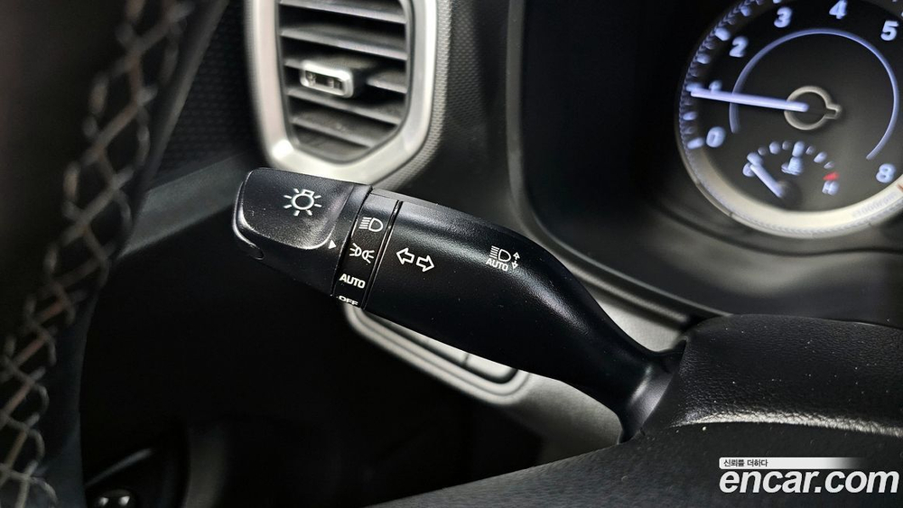 Hyundai Venue 1.6 Modern (09.2019)