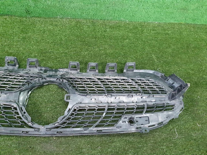 Решетка радиатора Mercedes A W177 (2018-2022)