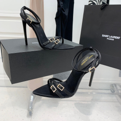 Saint Laurent Pumps