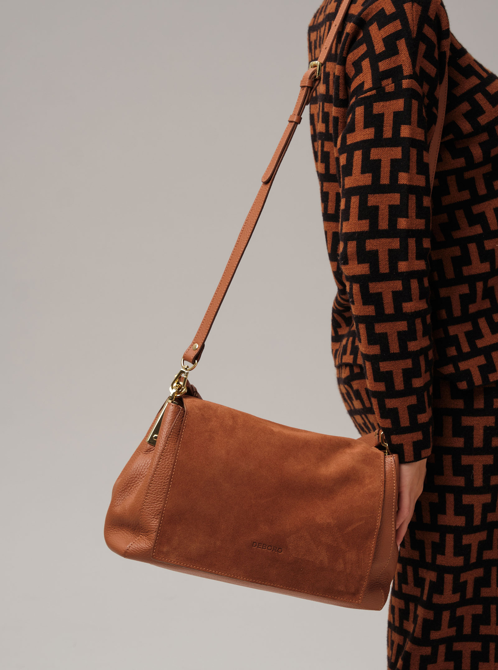 Сумка Deboro 31066 коричневый камень