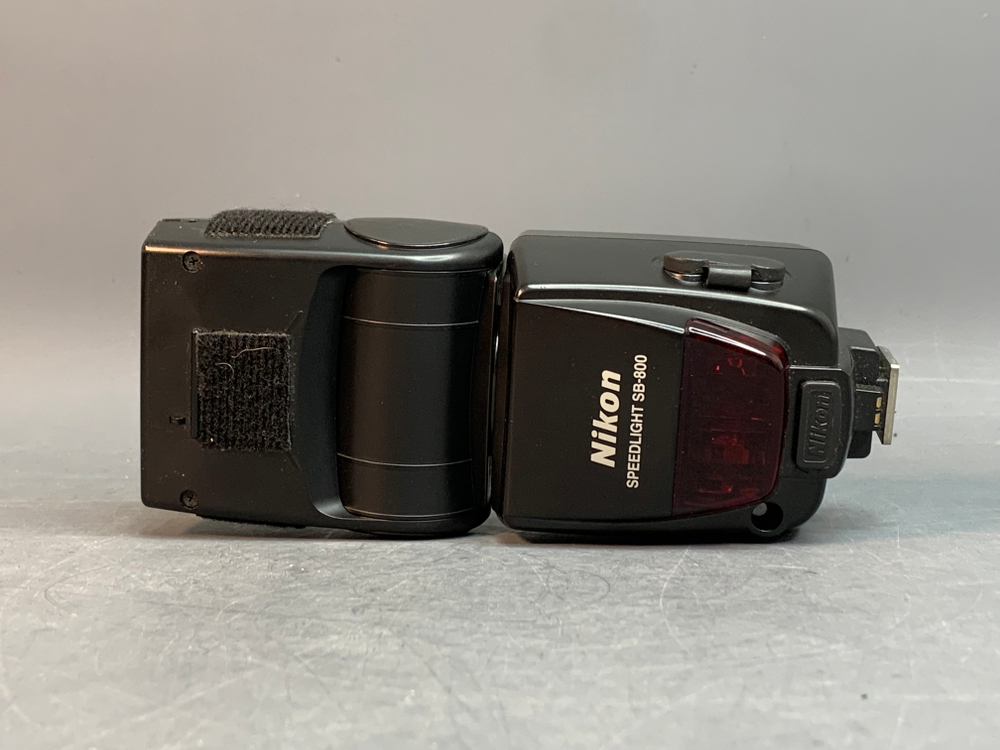 Nikon SB-800