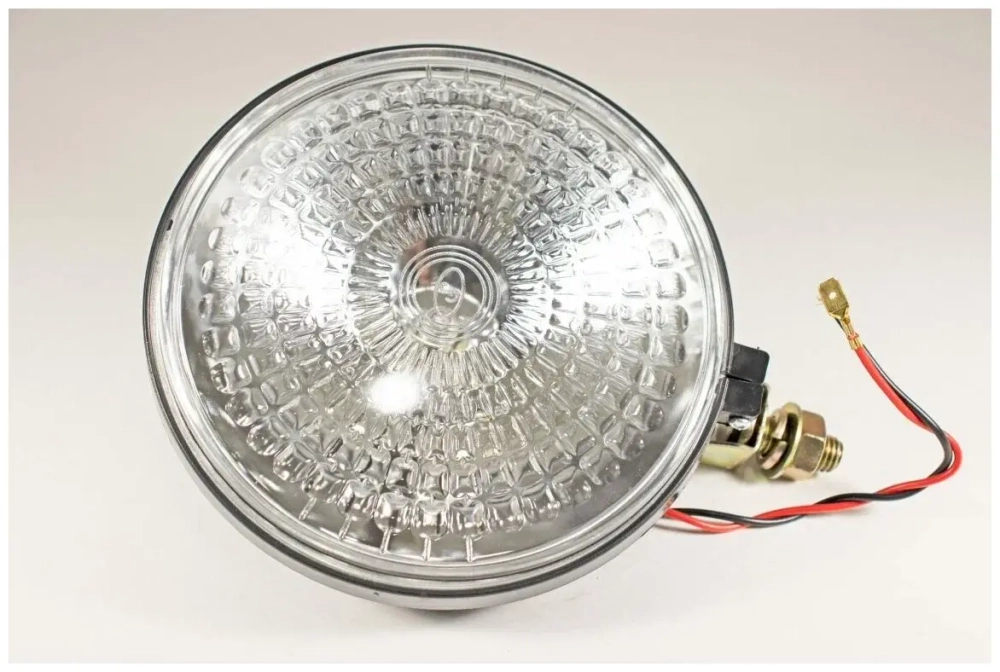 Фара рабочая (противотуманная) (ФР-101) круглая белая (металл) 12В МТЗ