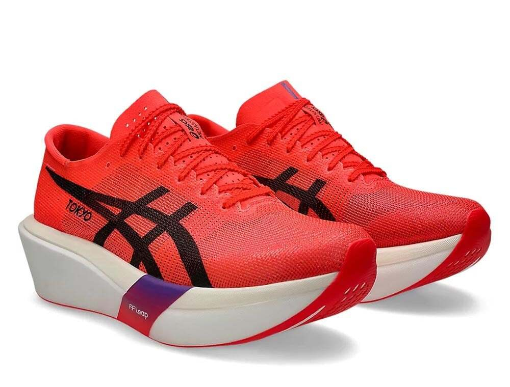 Кроссовки беговые женские Asics Metaspeed Sky Tokyo U Red - Black