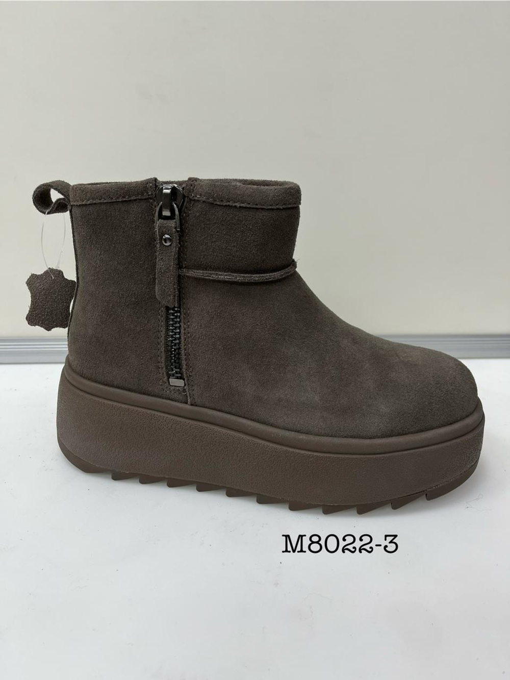 Угги зима нат. замша по 8 пар (36-41)р./ M8022-3