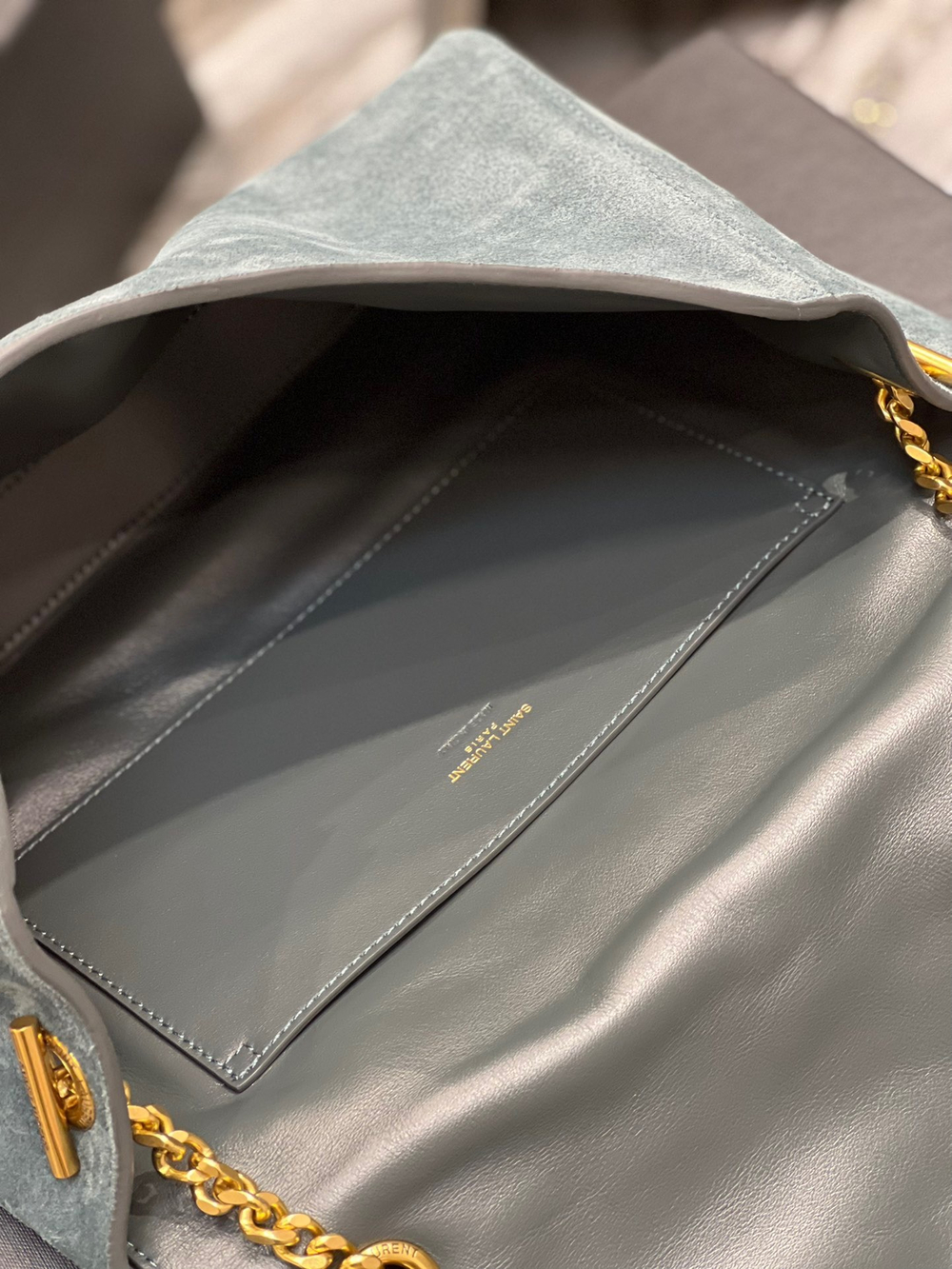 Saint Laurent Kate Medium Reversible Chain Bag 28 cm