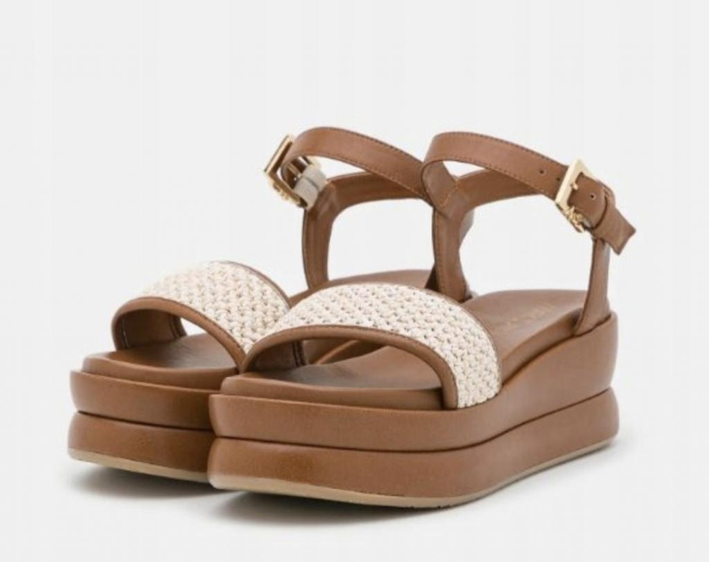 Туфли открытые MARC CAIN SB SQ.04 W07 654 в светло-коричневом цвете