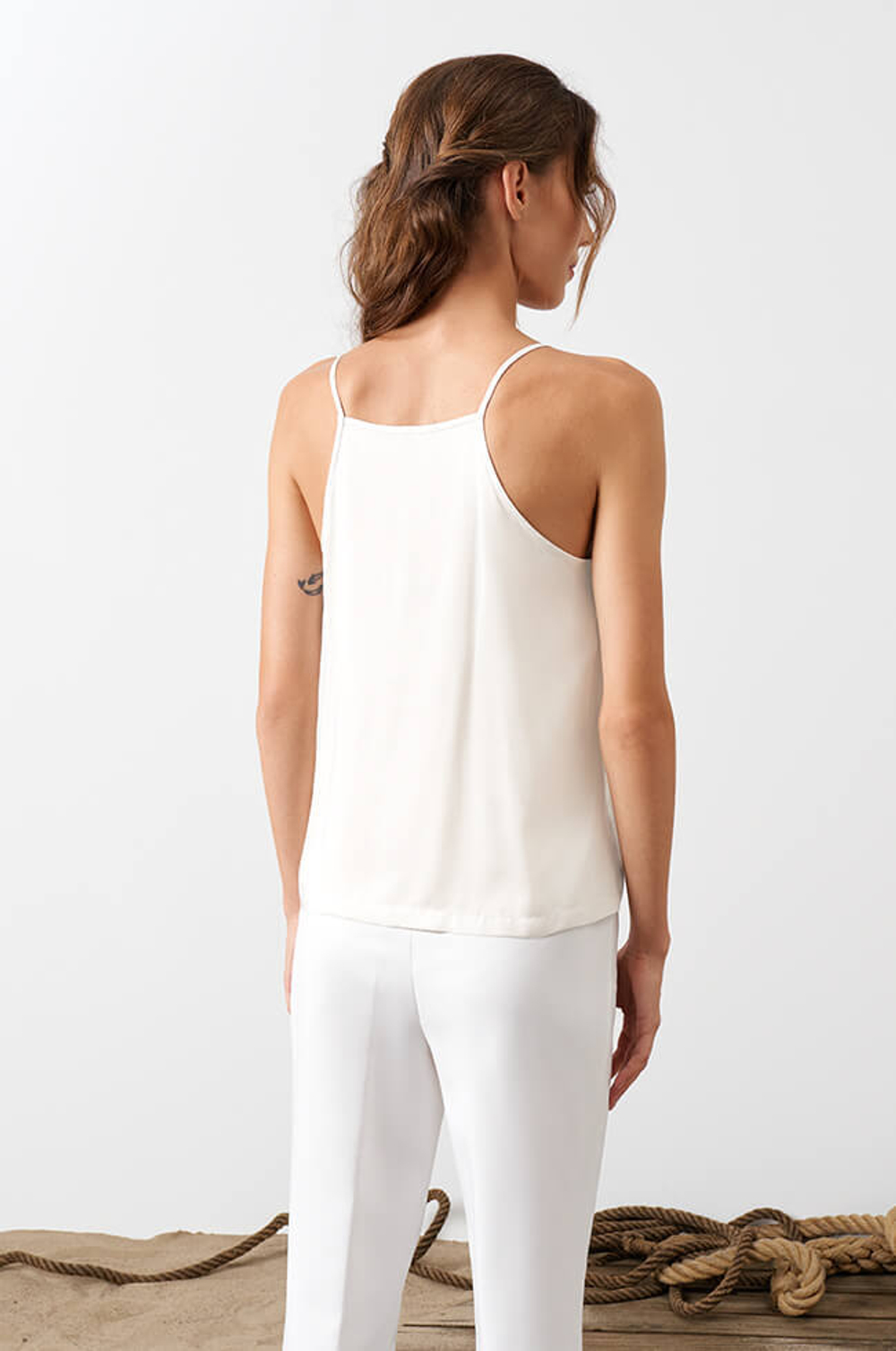 22997 Топ женский (молочный)