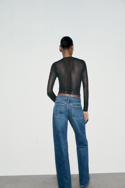 ZARA ОБЛЕГАЮЩИЙ ТОП ИЗ КОМБИНИРОВАННОЙ ТКАНИ, ЧЕРНЫЙ