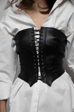 Корсет со шнуровкой
