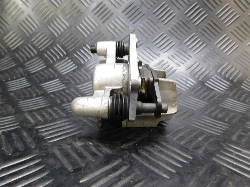 Суппорт тормозной передний Kawasaki Vulcan 1500 Classic VNT50D-2 1997 051673