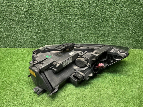 Фара левая Audi Q3 (2011-2014) ксенон