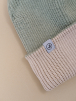 Шапка вязаная хлопковая ТВИНС(Сандал, хакки)