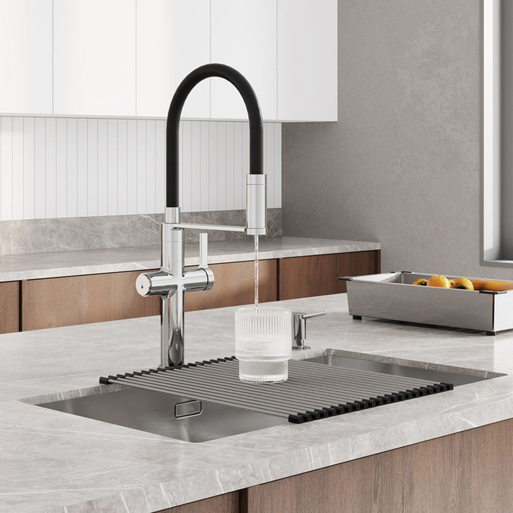 Смеситель для кухни 30к IDDIS IKNSBFFi05 "Ikon" с вых для пит. фильтра выс.гибкий излив ХРОМ