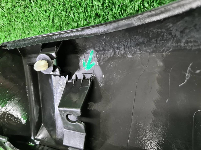 Накладка двери левая Toyota RAV4 5 XA50 2018-н.в.