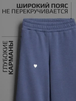 Спортивный костюм для девочки в школу