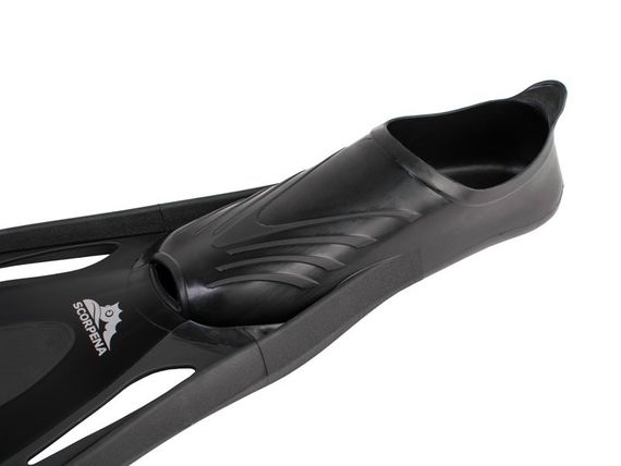 Ласты Scorpena RedLine с закрытой пяткой