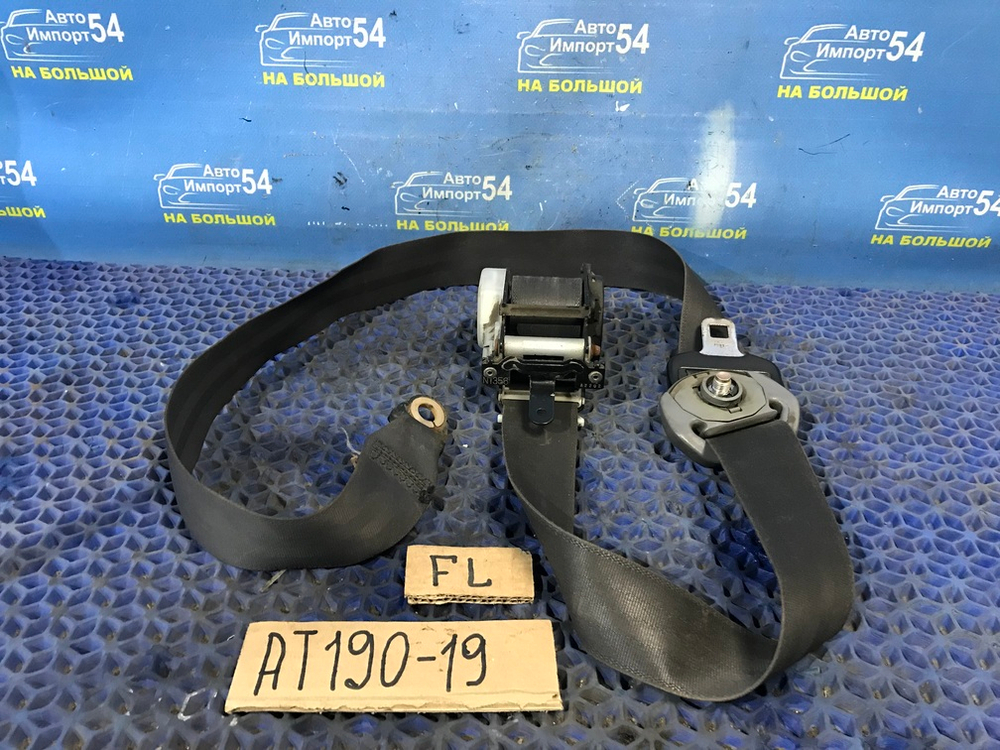 Ремень безопасности передний левый TOYOTA CARINA E 1996