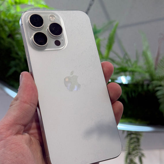 Apple iPhone 15 Pro Max 256gb Белый
