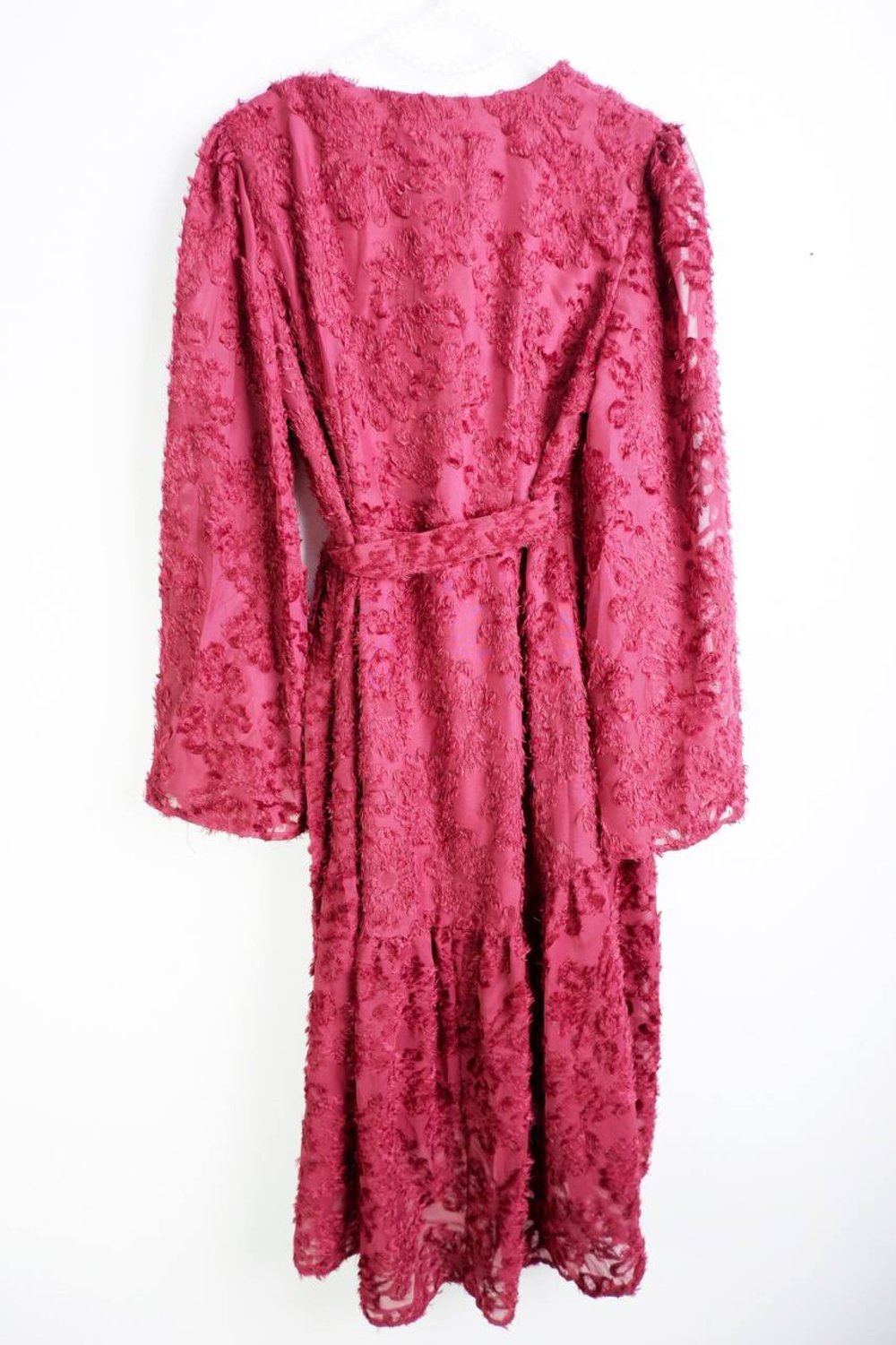 Платье Shein на запах, маркировка М, визуально на 46 размер