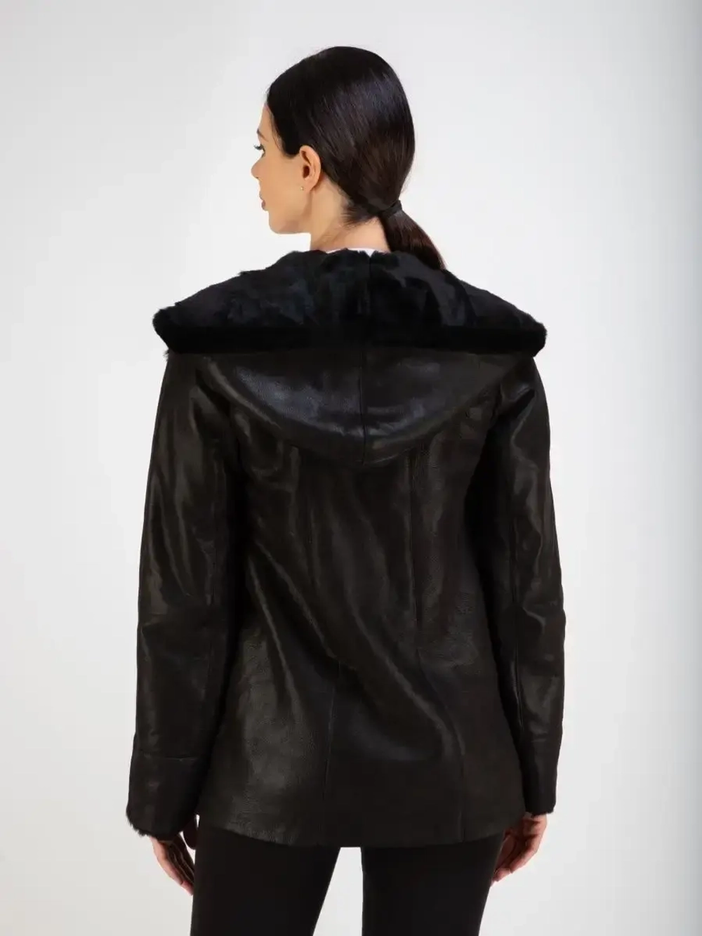 Дубленка натуральная короткая с капюшоном Турция