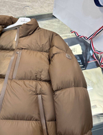 Пуховик Moncler