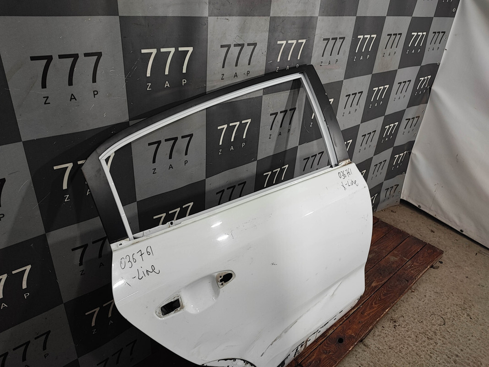 Дверь задняя правая Kia Rio 4 X-Line 17-нв Б/У Оригинал 77004H0500