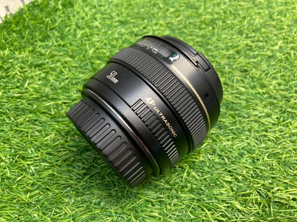 Canon EF 50mm 1.4 USM