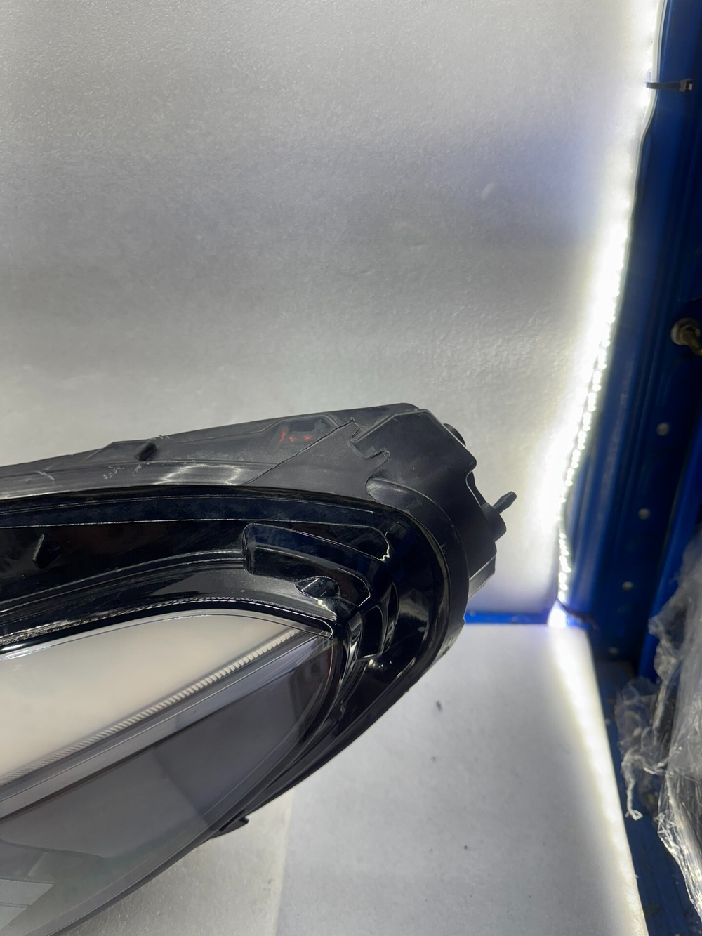 Оригинальная LED фара для Tesla Model 3/Model Y