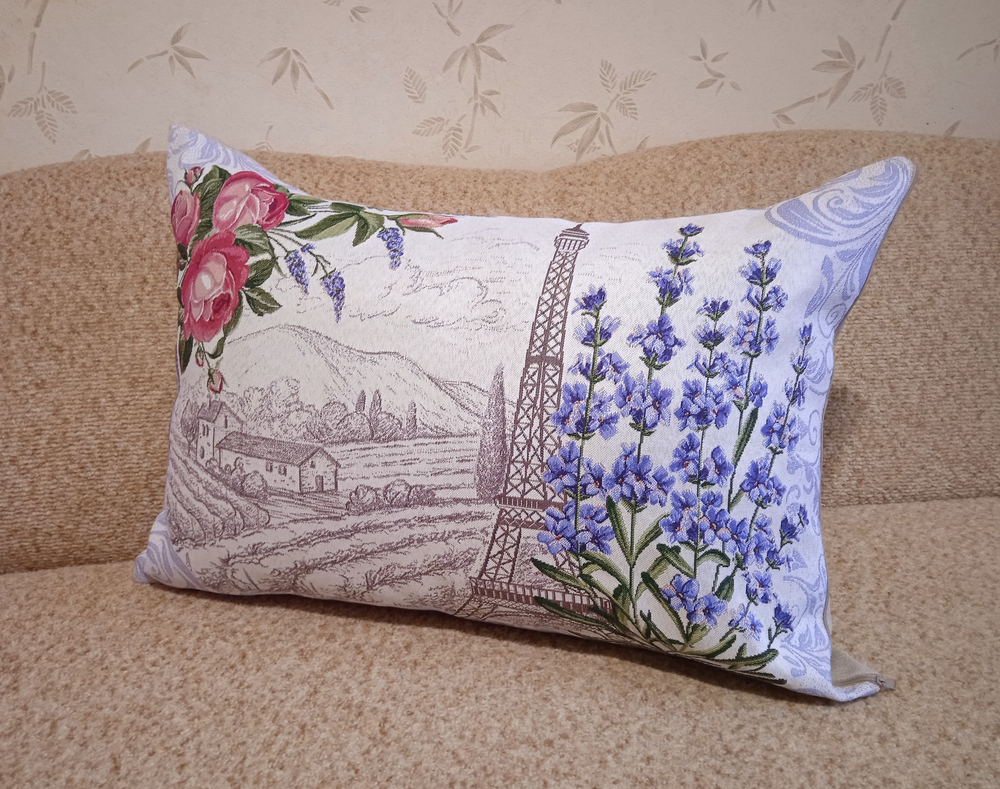 Декоративная гобеленовая наволочка для интерьерной подушки Французская лаванда 68х47
