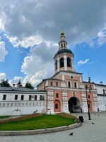 «Берега силы: святыни и заводы у воды» - круглогодичная водно - пешеходная экскурсия на электросудне.